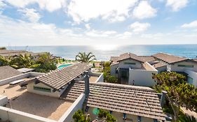 Wave Crest Resort